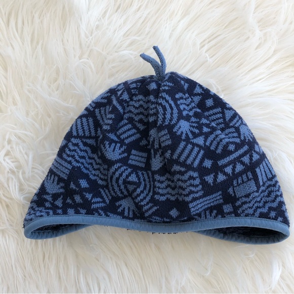Patagonia Kids Infant Reversible Blue Black Aztec Print Winter Hat - Picture 2 of 6